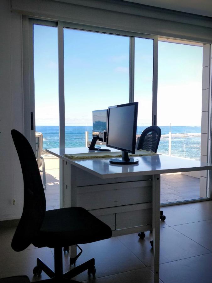 Living Canteras - Front Line *