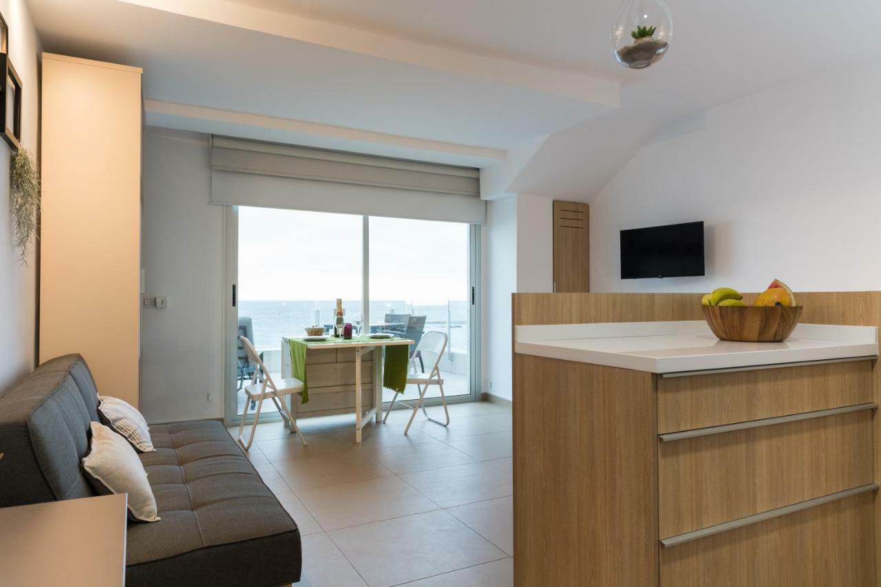 Living Canteras - Front Line *